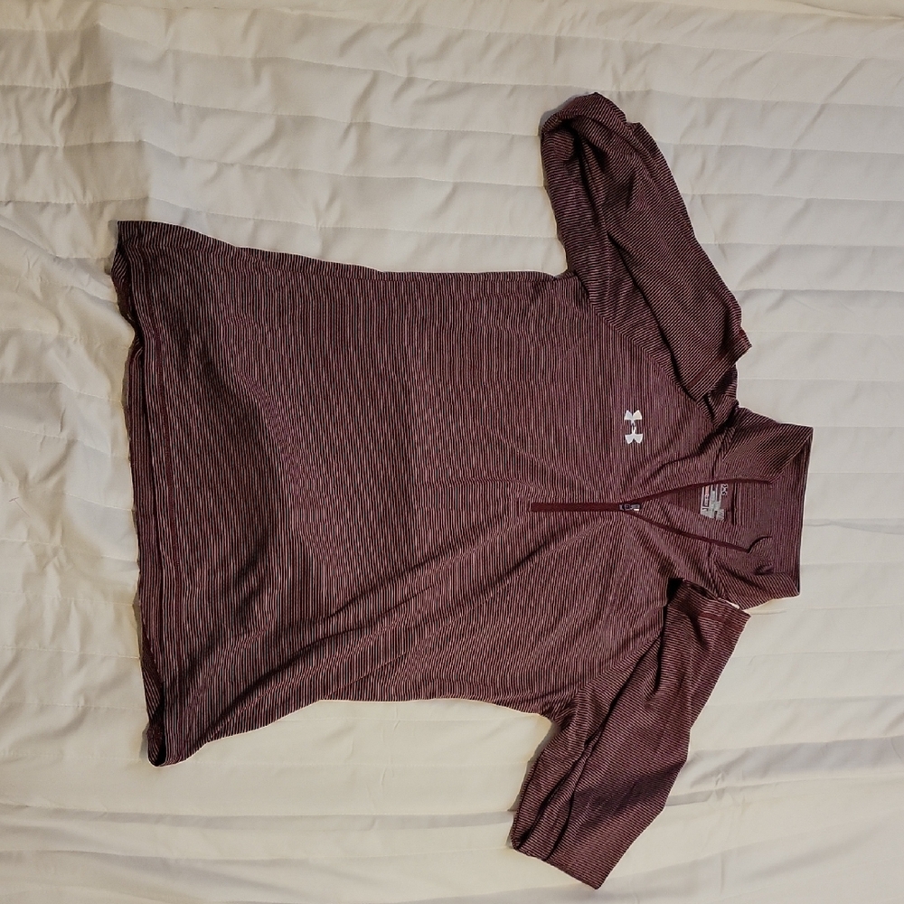 Under Armour Women's Maroon Sweater